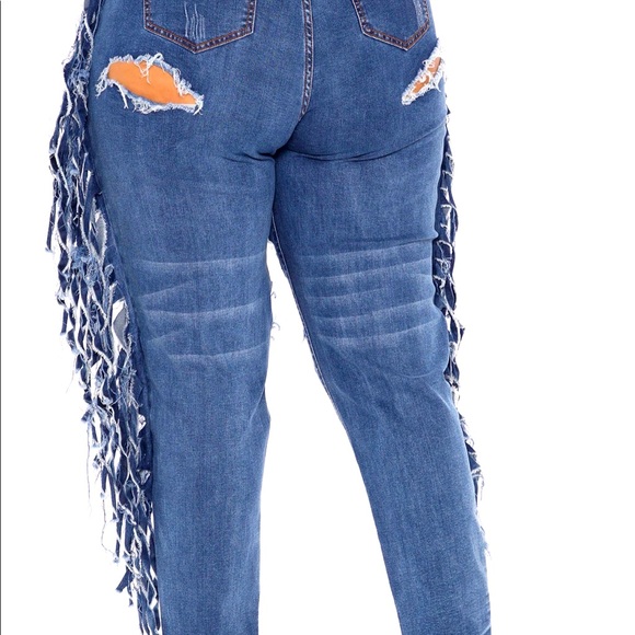 Ripped jeans! - Picture 3 of 3